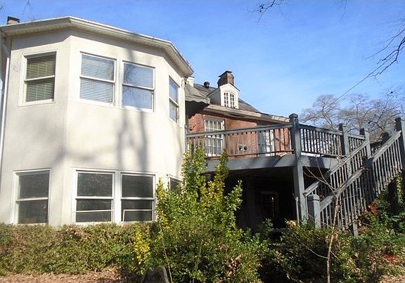 2nd image of 521 W 3rd Ave