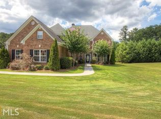 2375 Scotney Castle Ln, Powder Springs, GA 30127