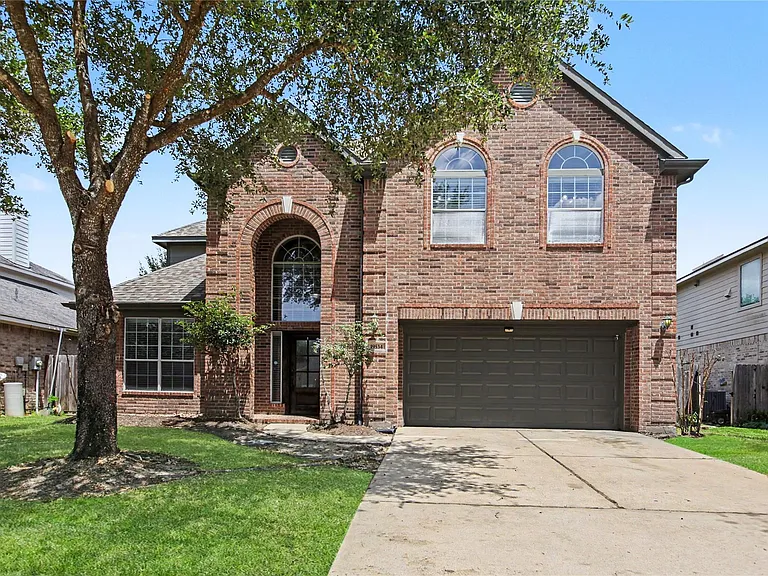 19534 Country Canyon Dr — Photo 1