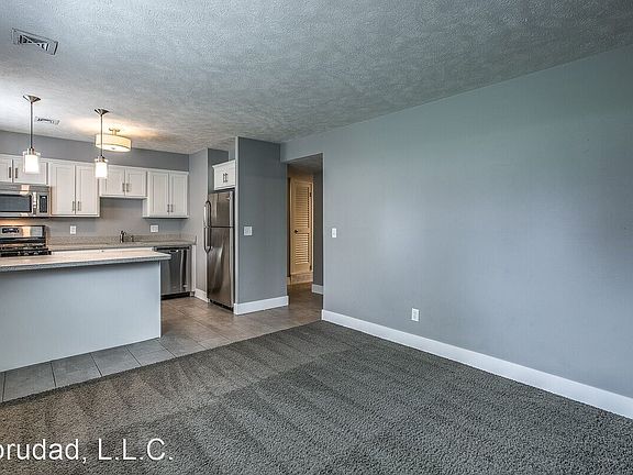 2nd image of 428 N 40th St APT 1