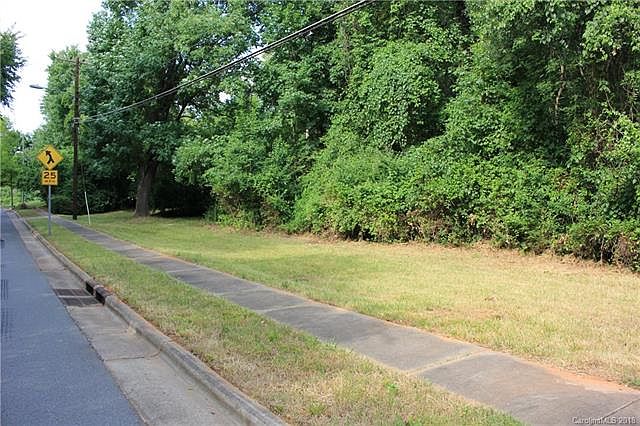 1st image of 3218 Capitol Dr