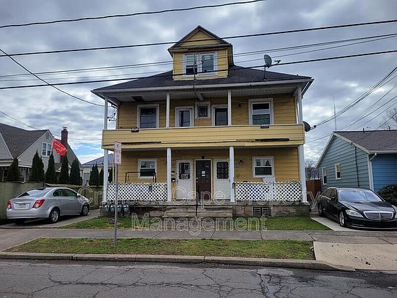 2nd image of 366 Lyndwood Ave Floor 2