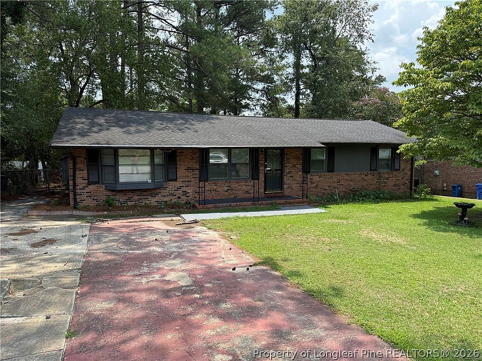 1st image of 1107 Danbury Rd