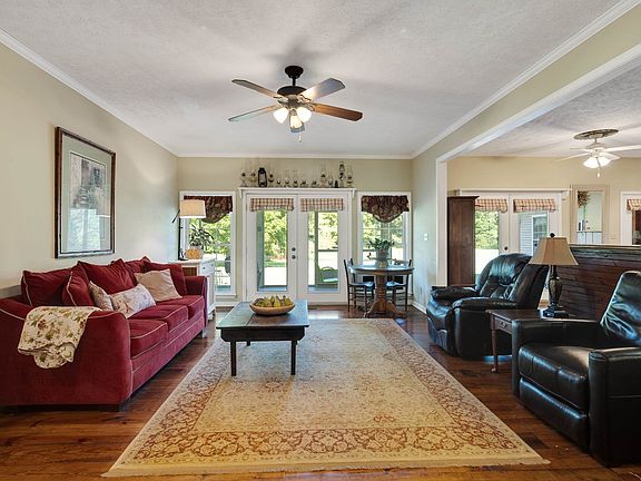 12th image of this home