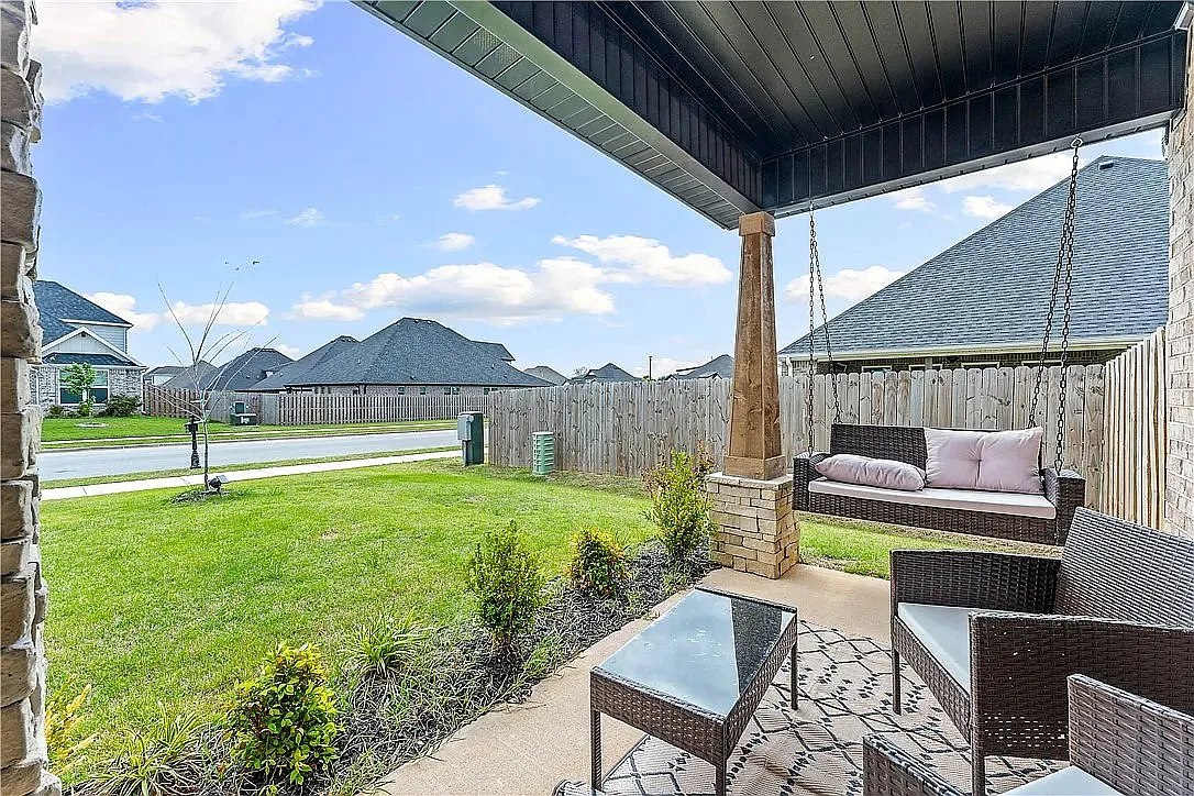 Building Photo - 1530 Paragon Dr