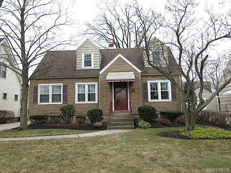 1st image of 40 Waverly Ave