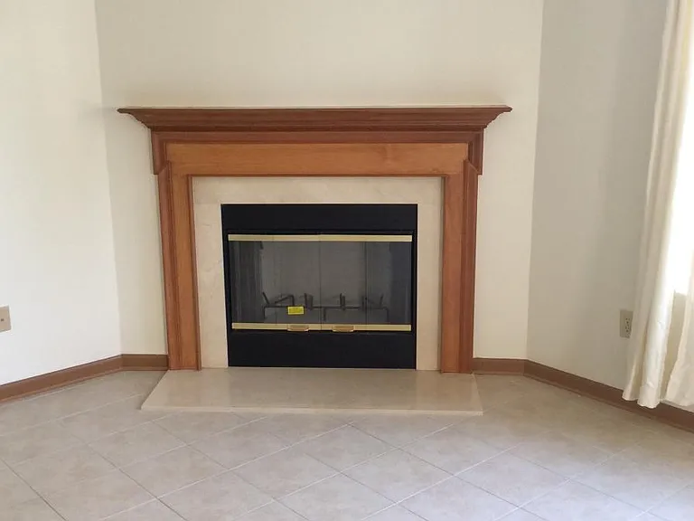 10050 Long Meadow Dr — Photo 5