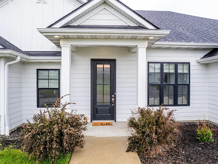 1116 Shore Acres Loop — Photo 4