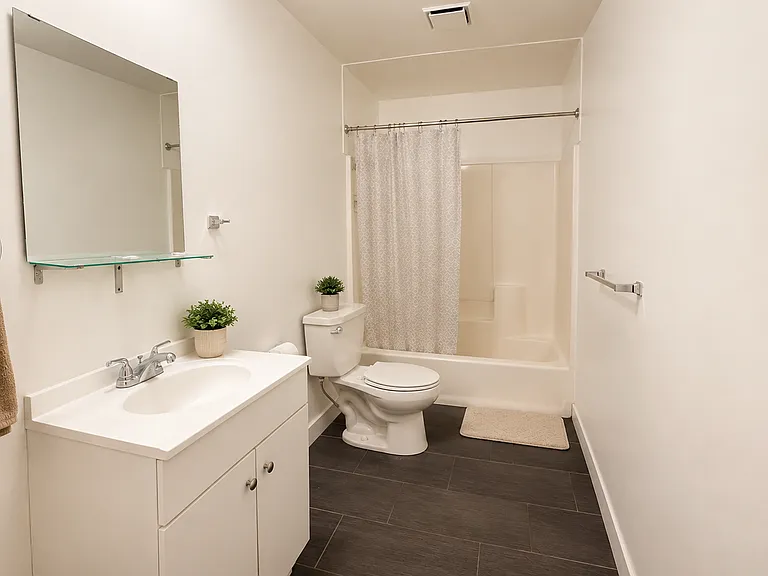 139 Washington St #205 — Photo 6