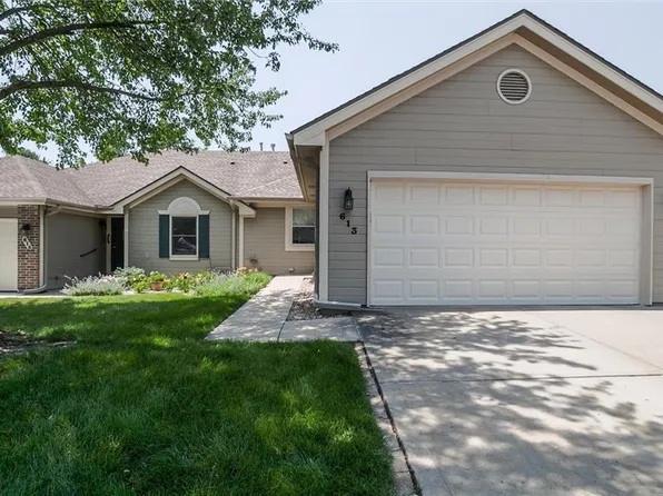 613 NE 101st St, Kansas City, MO 64155