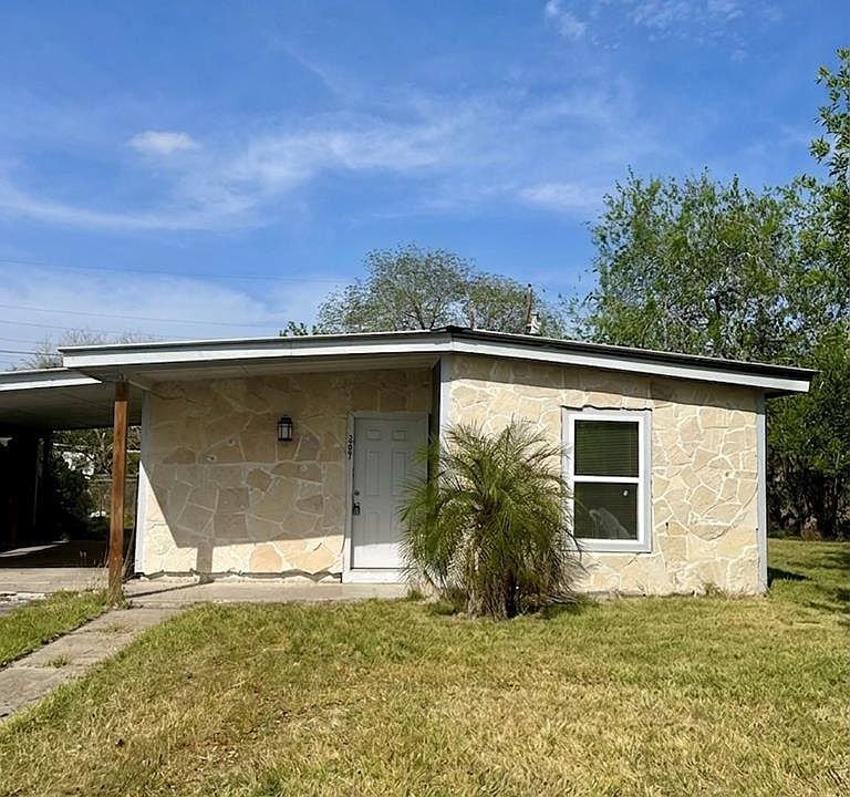 1st image of 207 Adkins Dr
