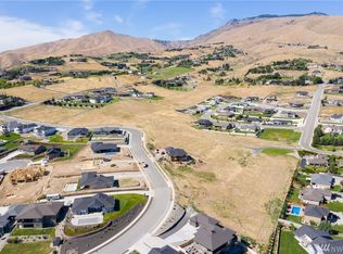 874 Autumn Crest Dr, Wenatchee, WA 98801