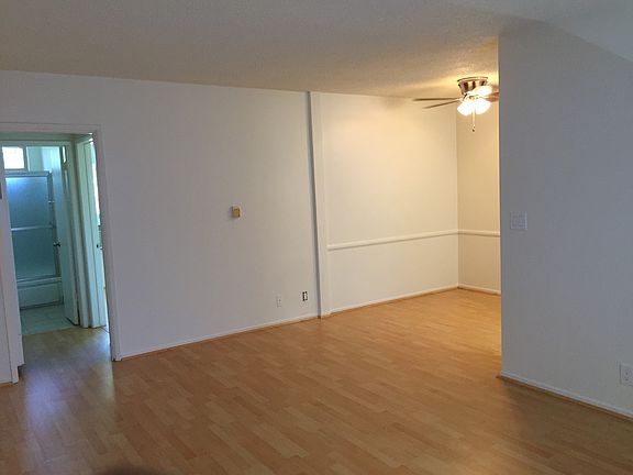 3rd image of 1230 N Fuller Ave APT 5