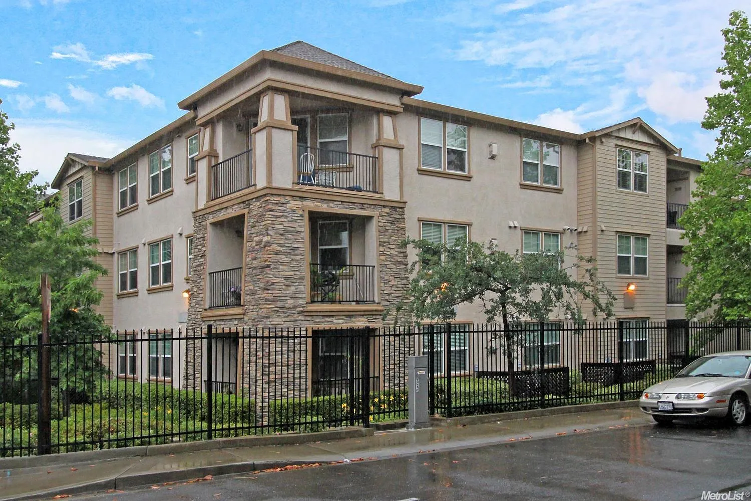 12400 Fair Oaks Blvd APT 116 photo 1