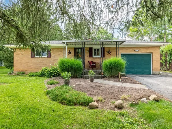 2664 Factory Rd, Springboro, OH 45066