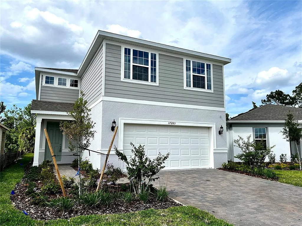 5 bed, 3.0 bath, 2615 sqft, $3,200 — Photo 1