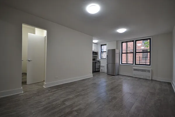 Rented by Silverstein Collection LLC  | media 9