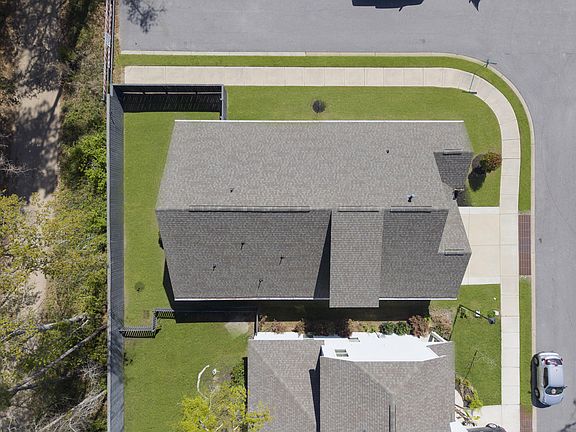 3rd image of 1189 Rudy Ln