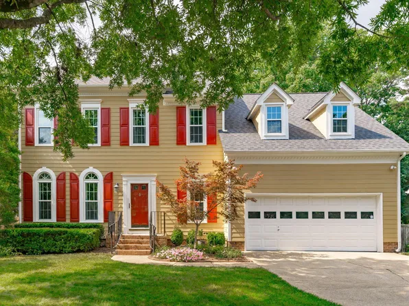 103 Bayreuth Pl, Cary, NC 27513