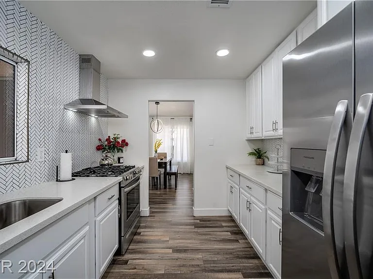 9433 Grand Mesa Dr — Photo 10