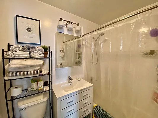 Rented by Corcoran | media 7