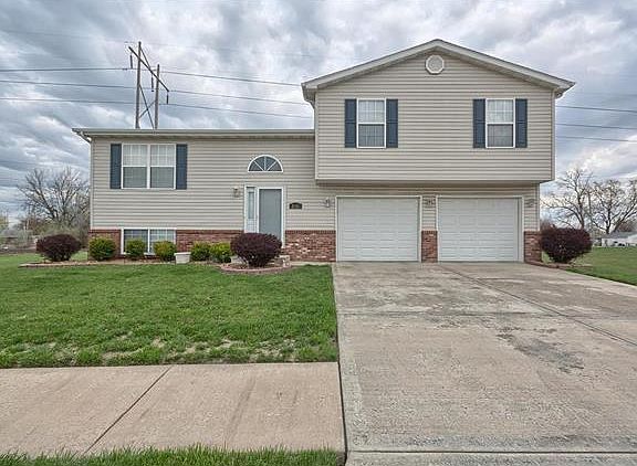 2nd image of 2161 Hunters Point Dr