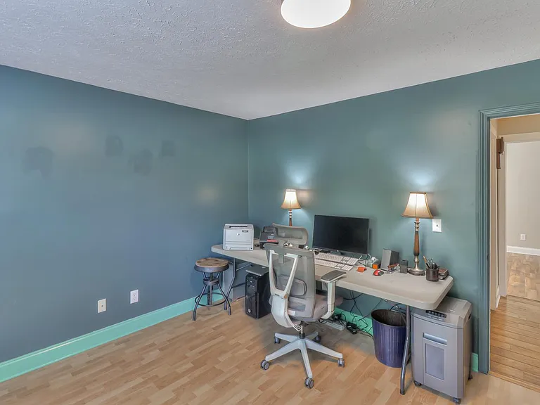 1236 Hunters Point Ln — Photo 18