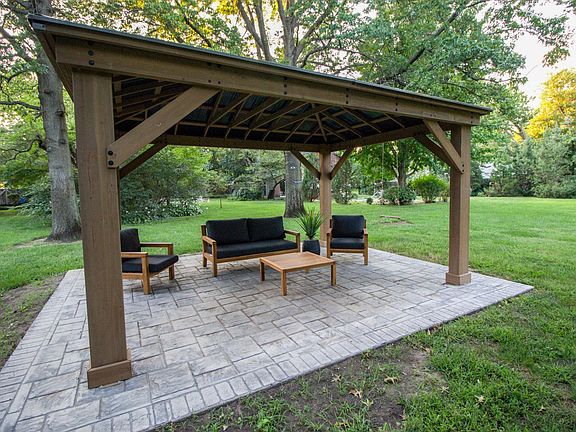 Cedar Gazebo in the park