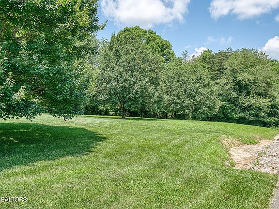 4th image of 243 Ottoma Dr
