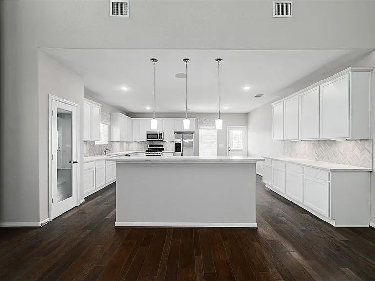 16905 Casanova Ave — Photo 11