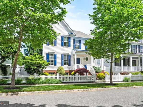 1133 Lake Dr, Robbinsville, NJ 08691