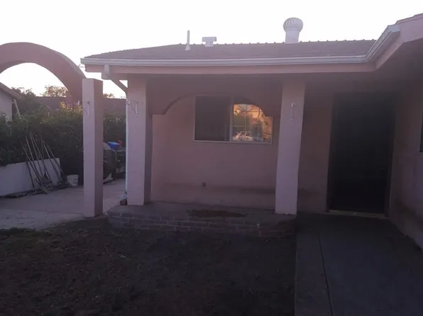 1414 La Bonita St, Santa Ana, CA 92703