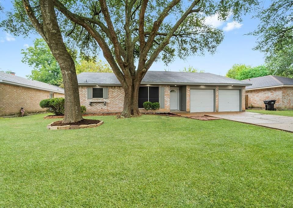 1st image of 5915 Bihia Forest Dr