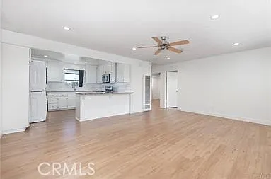 2 bed, 912 sqft, $2,550 — Photo 3