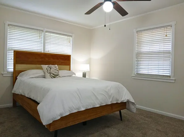 (undisclosed Address), Zephyrhills, FL 33540