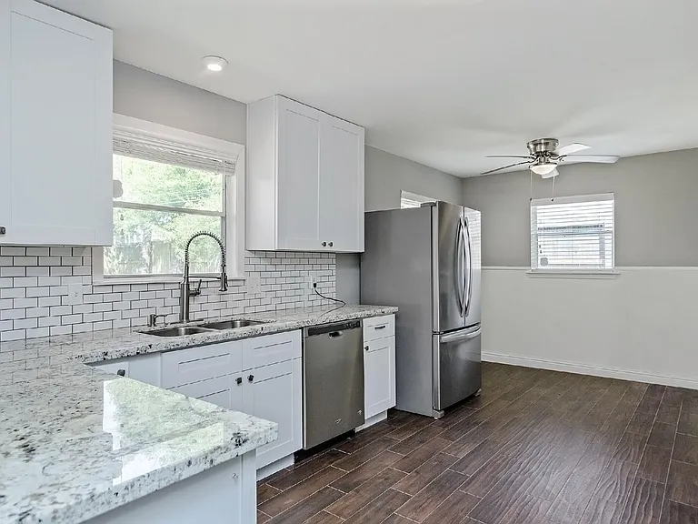 1719 Longhorn Dr — Photo 20