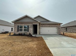 236 Antler Ridge Dr, Huntsville, AL 35811