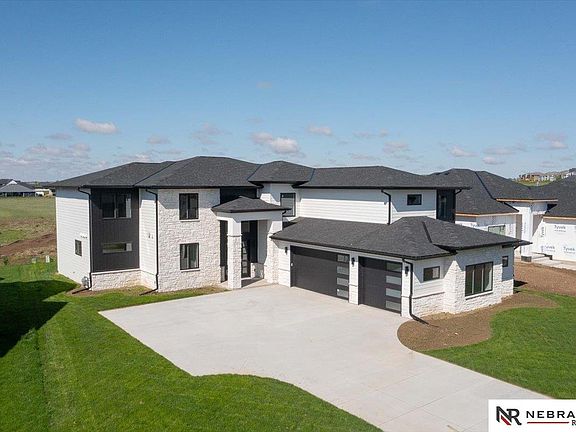 2nd image of 3659 Wilderness Hills Blvd