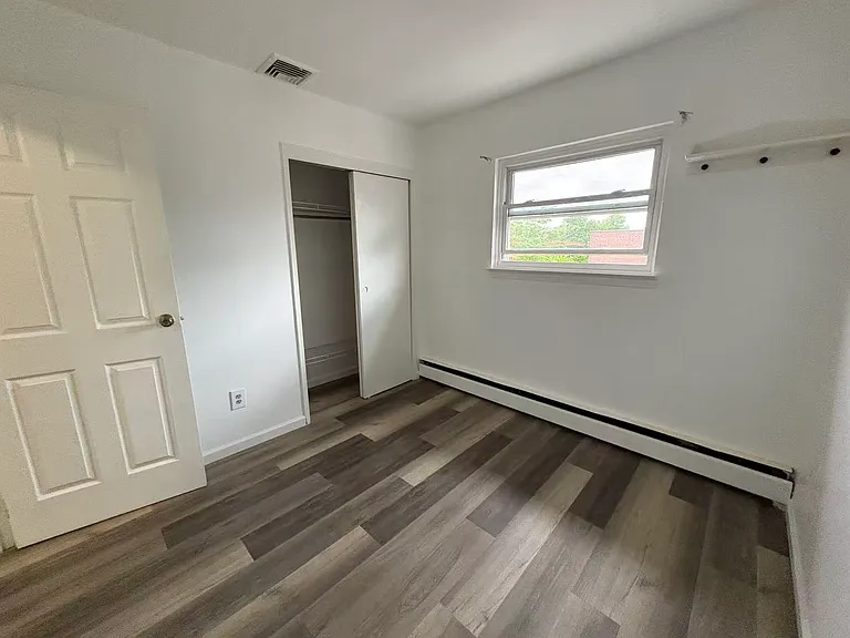 259 Graff Ave #2 — Photo 10