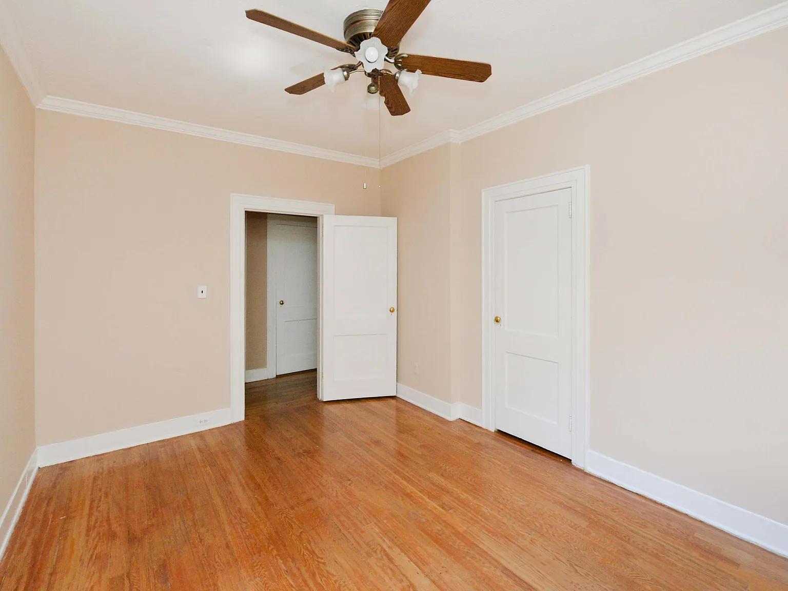 1 bed, $1,700 — Photo 3