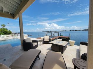 179 Punta Vista Dr, Saint Pete Beach, FL 33706