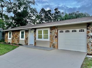 10819 Airview Dr, Tampa, FL 33625