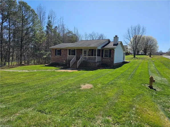 191 Reuter Way, Winston Salem, NC 27127