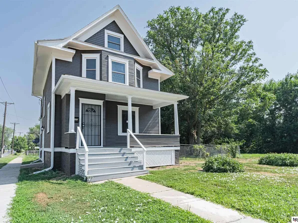 2820 Bristol St, Omaha, NE 68111
