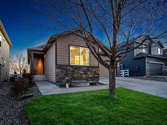 3rd image of 2303 Sunbury Ln