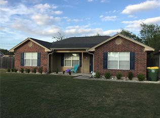 205 Majestic Prince St, Groesbeck, TX 76642