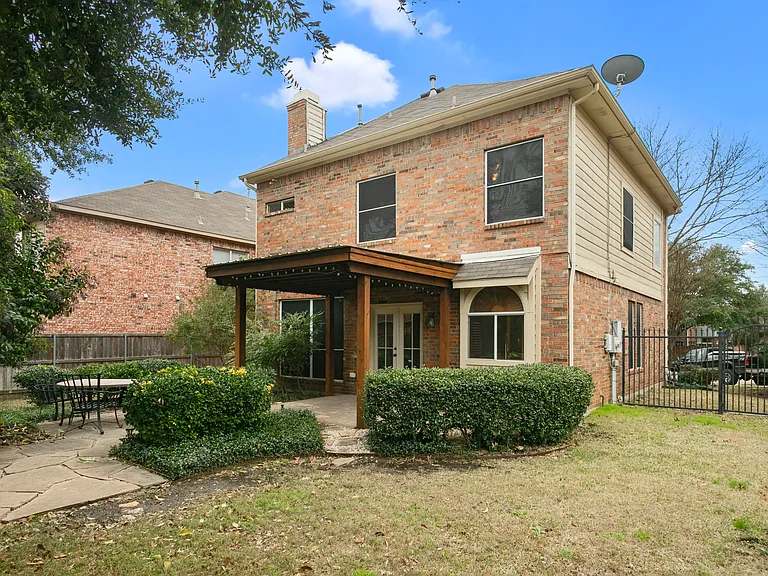 3777 Meadowcreek Cir — Photo 22