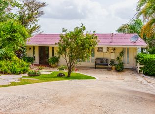 2 Calle Pitirre, Guaynabo, PR 00971