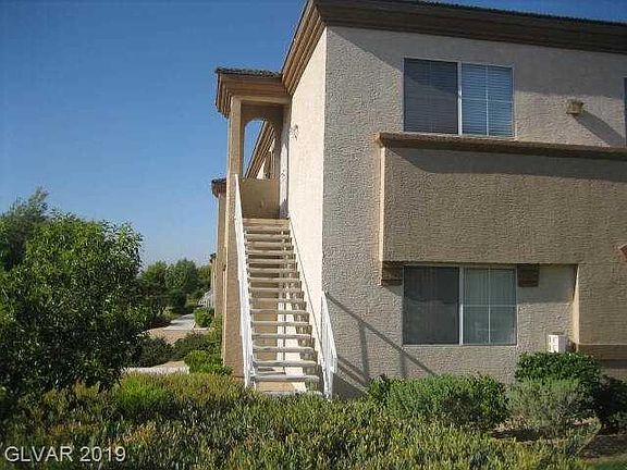 3rd image of 3400 Cabana Dr Unit 2076