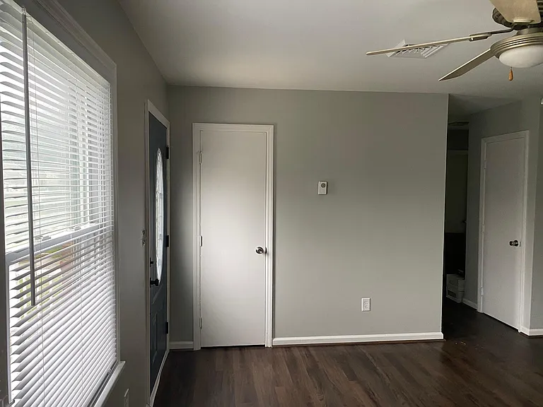 134 Park Blvd — Photo 3